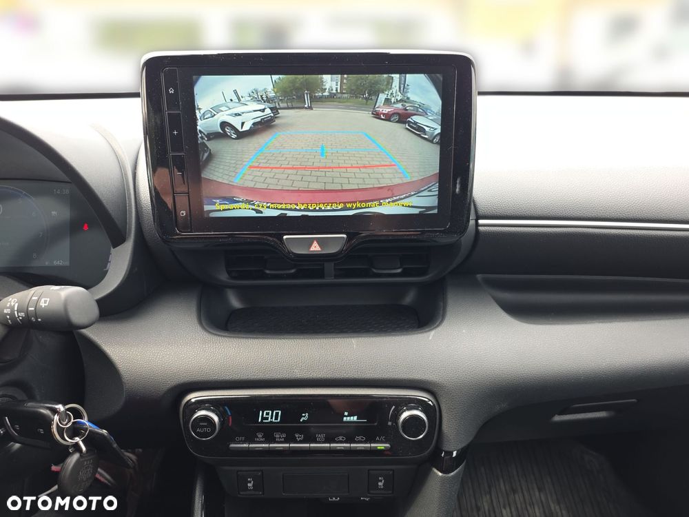 Toyota Yaris - 19