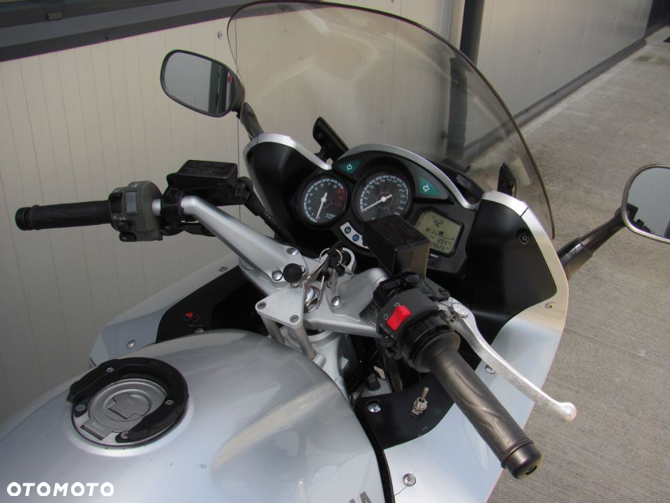 Yamaha FJR - 5