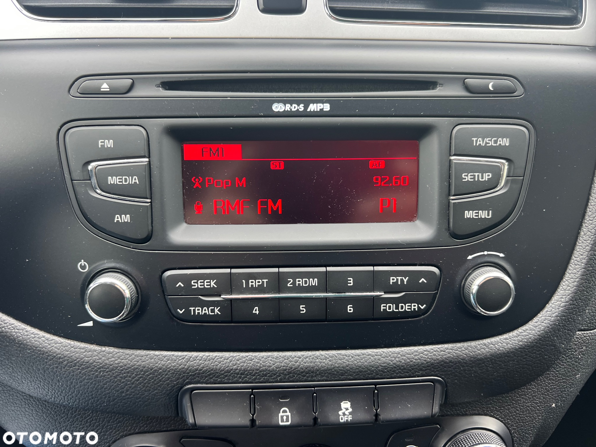 Kia Ceed 1.4 CRDi 90 Spirit - 25