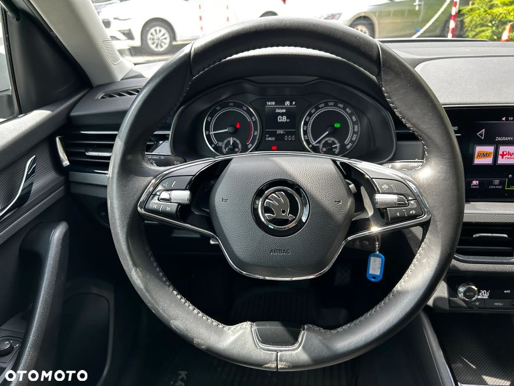 Skoda Kamiq 1.0 TSI Ambition DSG - 25
