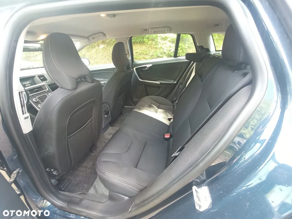 Volvo V60 D2 Edition - 8