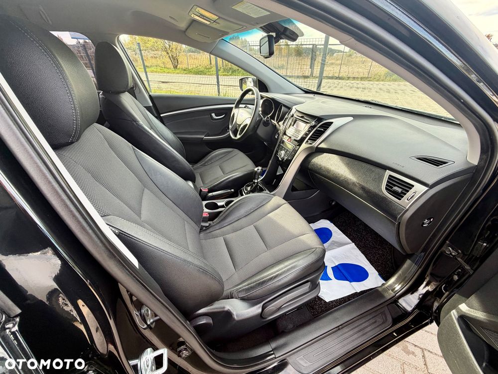 Hyundai i30 1.4 Premium - 9