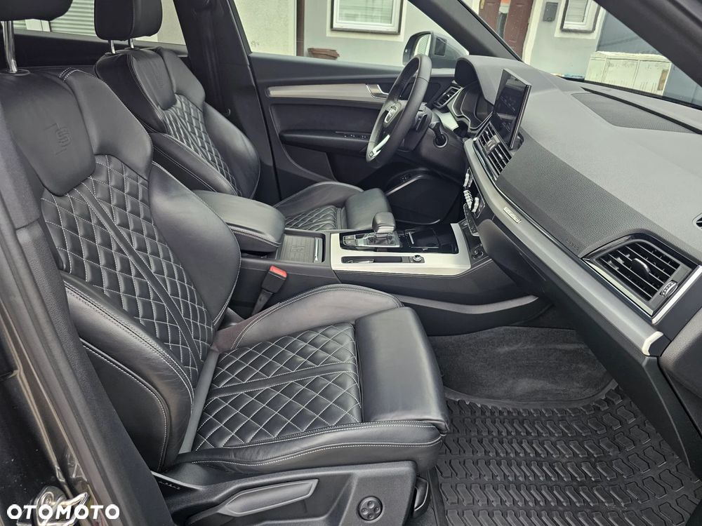 Audi Q5 55 TFSI e Quattro S Line S tronic - 12