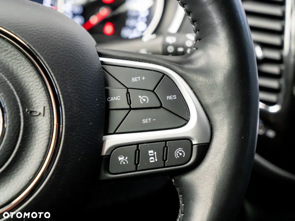 Jeep Compass 1.3 TMair S FWD S&S DDCT - 32