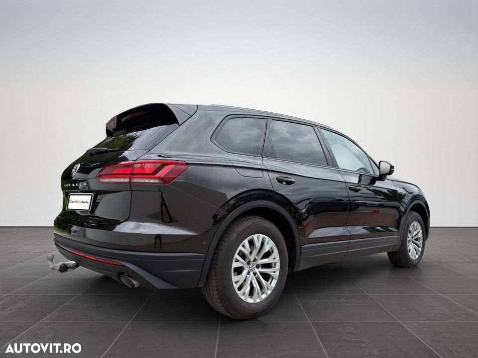 Volkswagen Touareg - 6