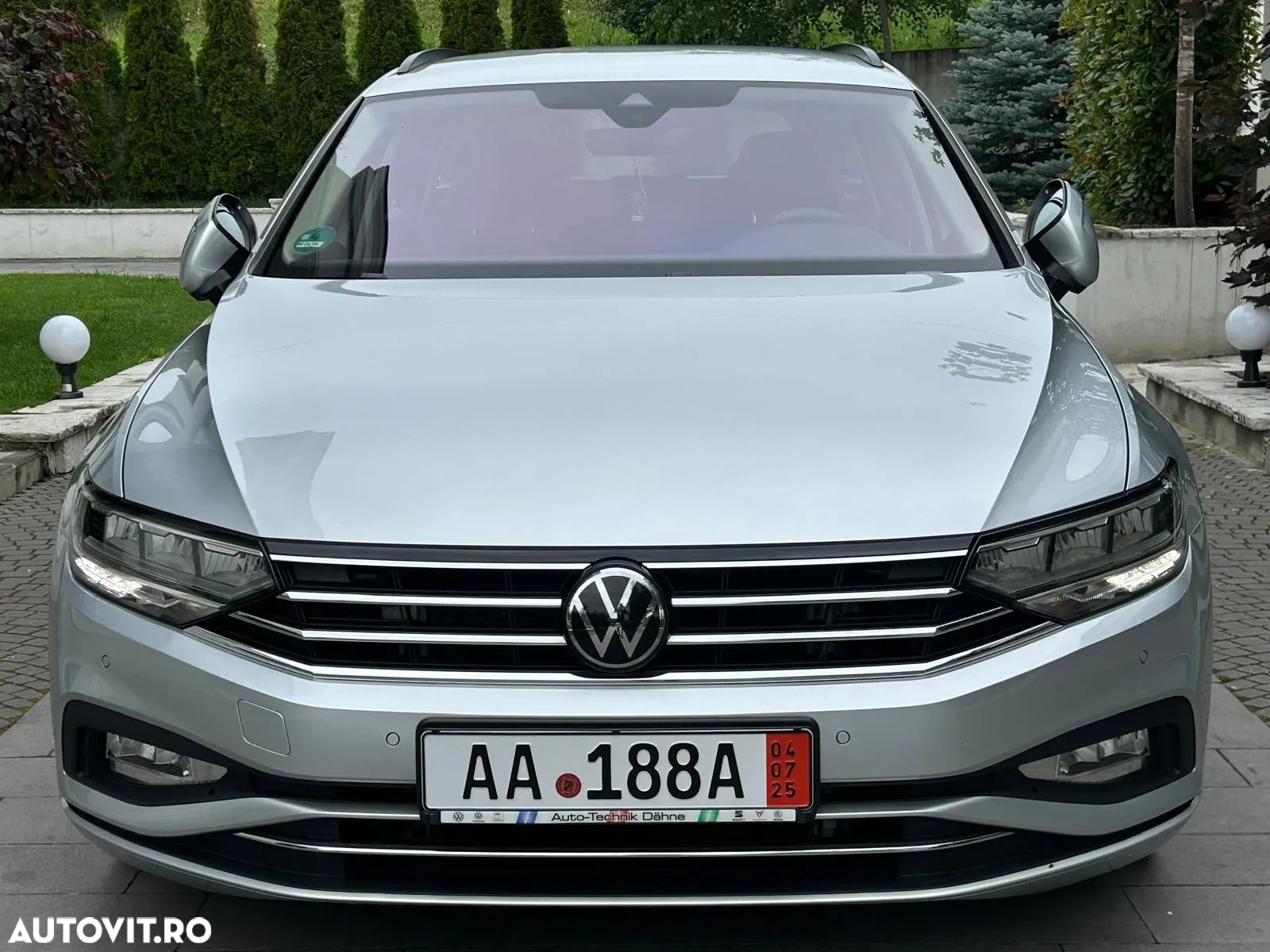 Volkswagen Passat Variant 2.0 TDI SCR DSG Business - 25