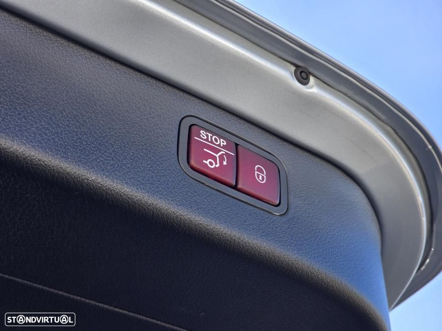Mercedes-Benz C 300 e T 9G-TRONIC AMG Line - 50
