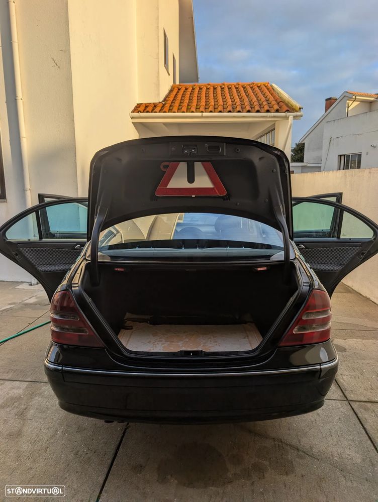 Mercedes-Benz C 220 CDI Avantgarde DPF - 8