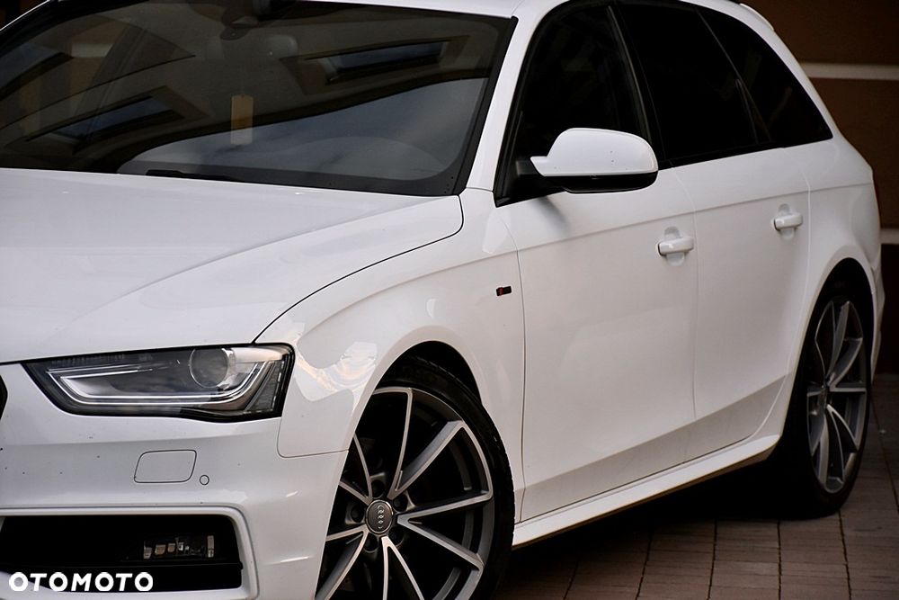 Audi A4 Avant 2.0 TDI Quattro S tronic - 4
