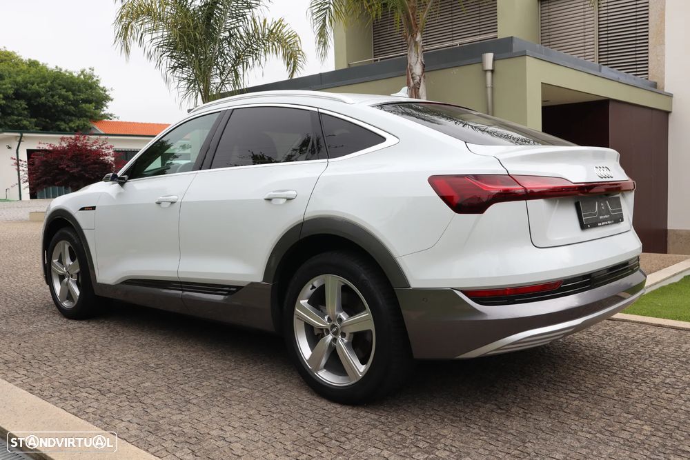 Audi e-tron Sportback 50 quattro Advanced - 4