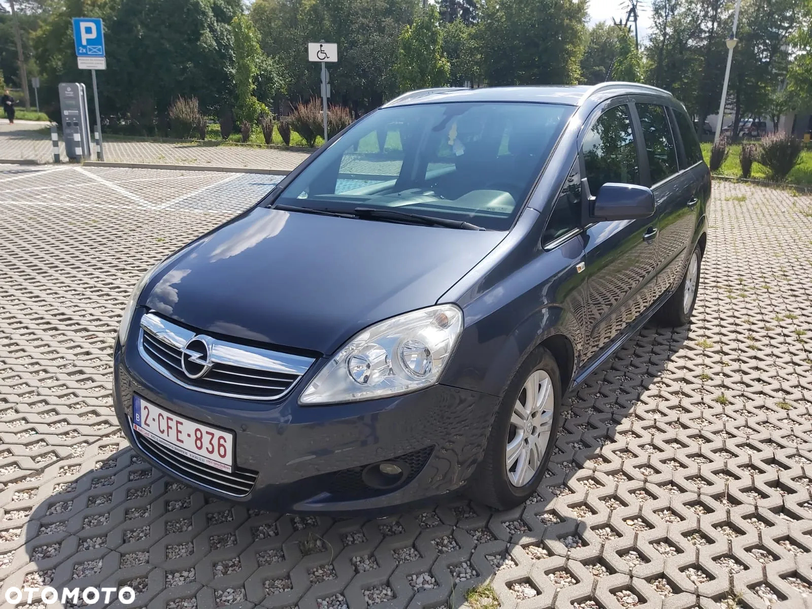 Opel Zafira 1.7 CDTI Cosmo - 2
