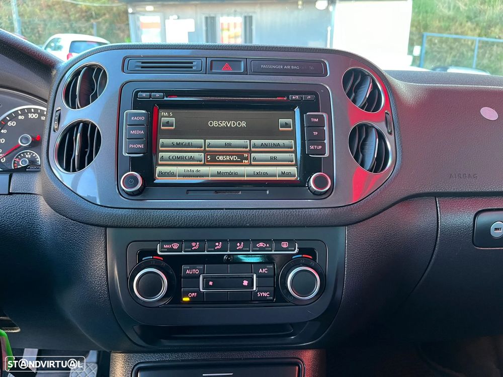 VW Tiguan 2.0 TDI Trend BlueMotion - 24