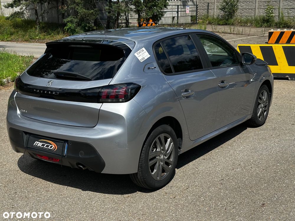 Peugeot 208 - 6
