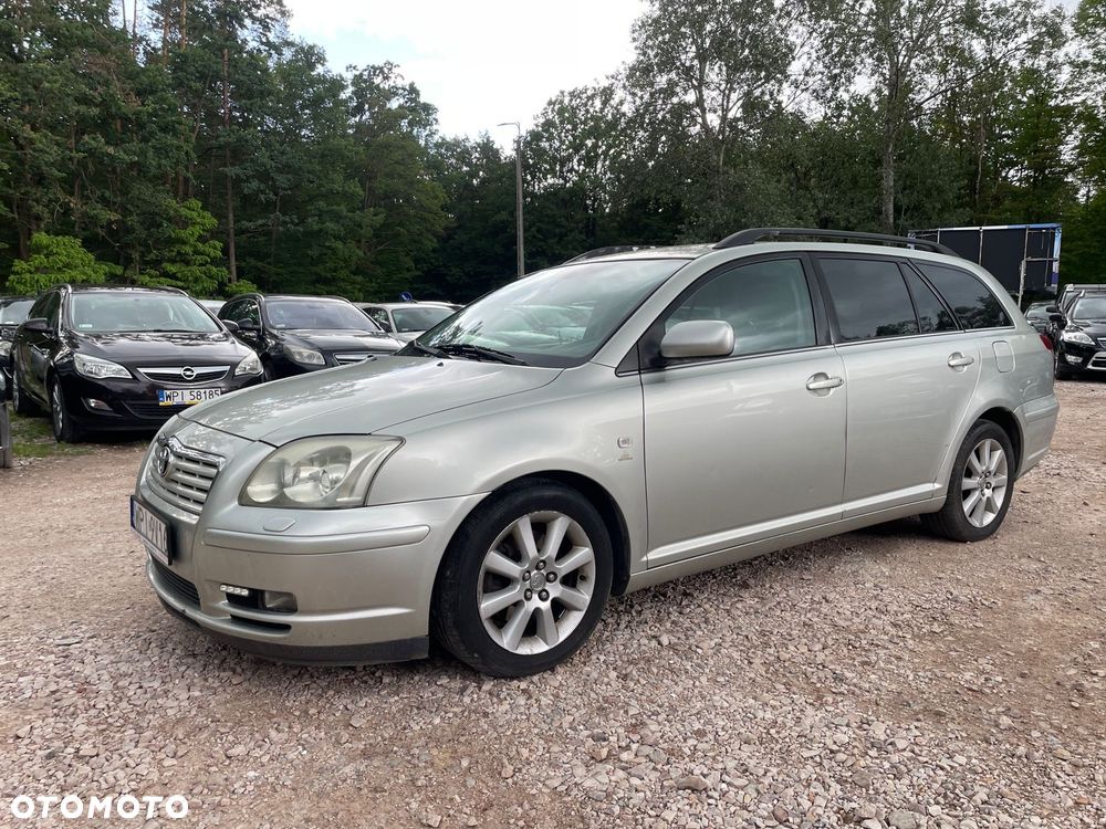 Toyota Avensis 2.0 VVT-i High - 1