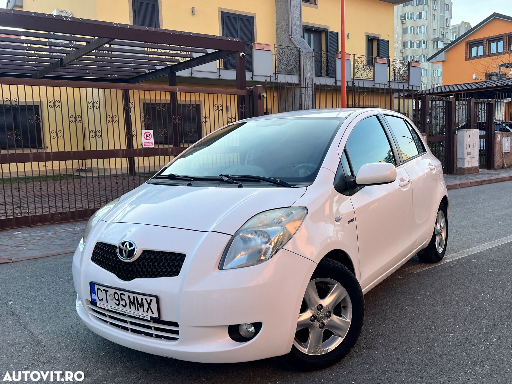 Toyota Yaris 1.4 D-4D Luna - 1