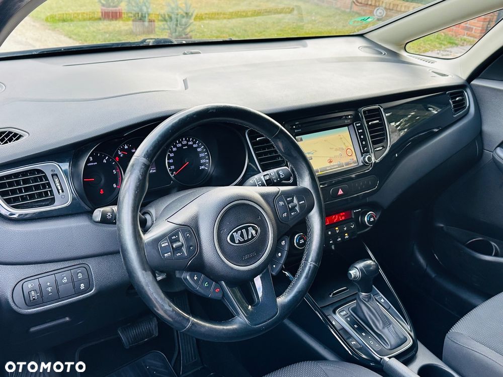 Kia Carens 1.7 CRDi Business Line 7os 7DCT - 14