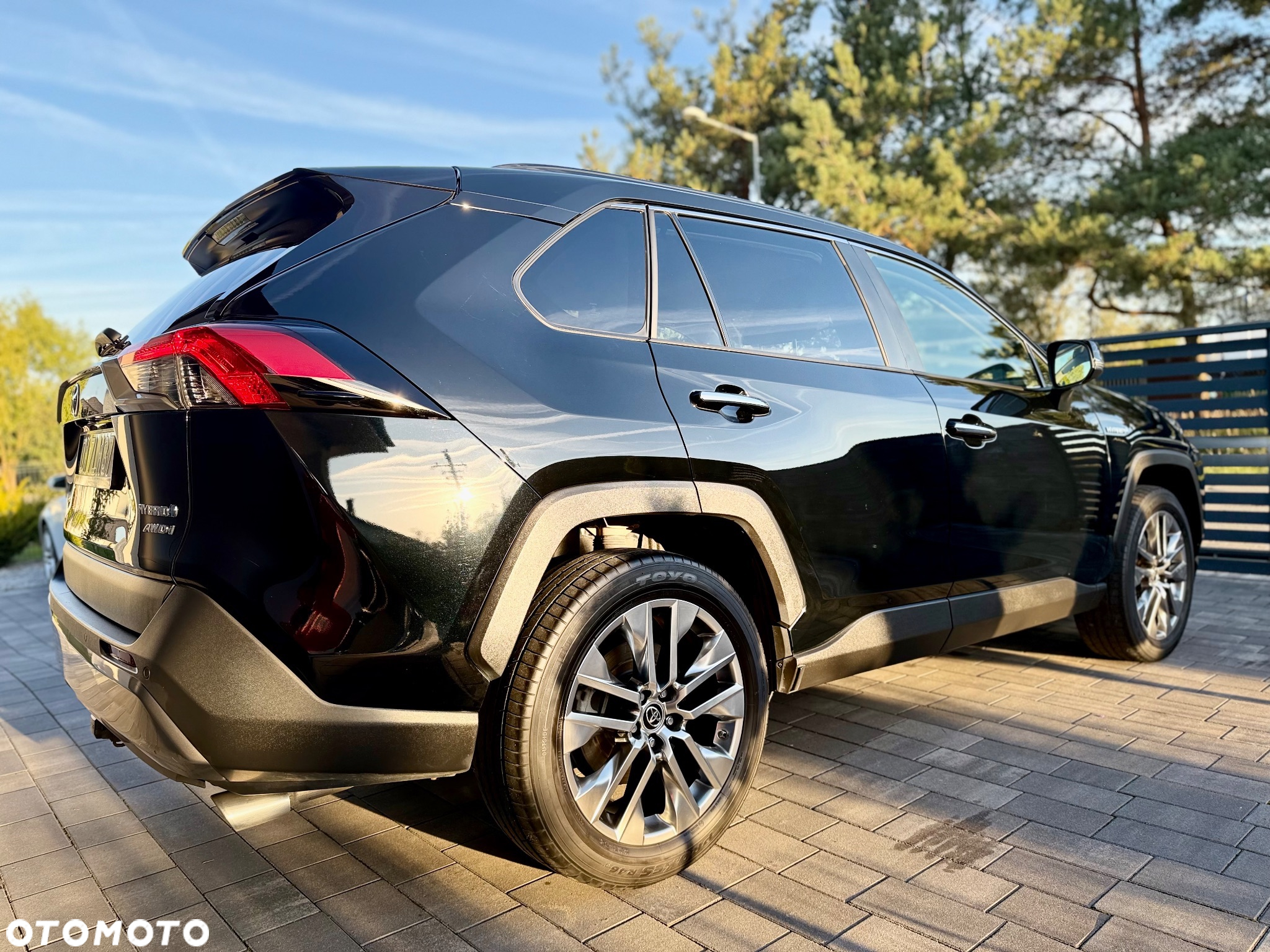 Toyota RAV4 2.5 Hybrid Executive 4x4 - 15