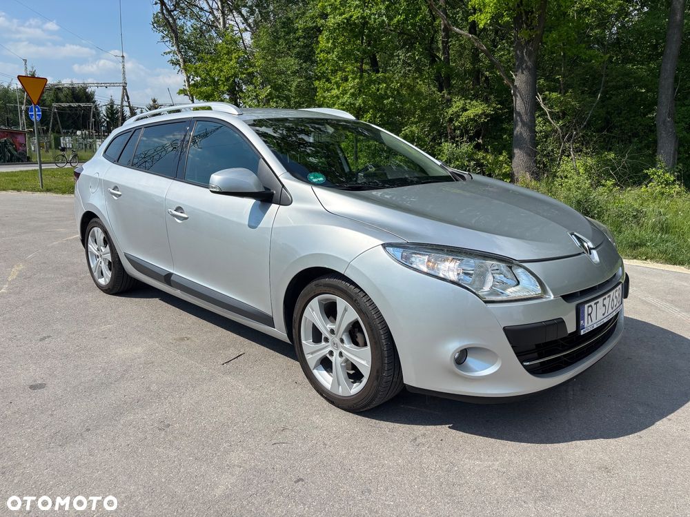 Renault Megane 1.6 16V Authentique Euro5 - 8