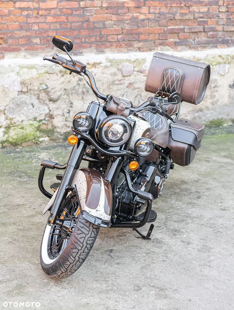 Harley-Davidson Softail Heritage Classic - 8