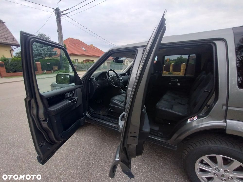 Land Rover Discovery 2.7D V6 HSE - 11