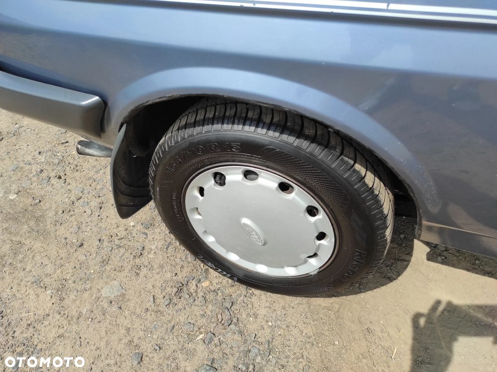 Ford Fiesta 1.1 C - 12