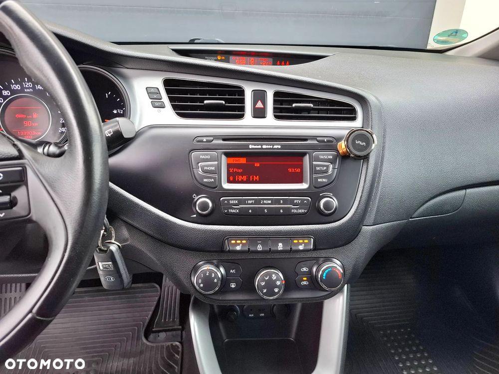 Kia Ceed 1.6 GDI Platinum Edition - 20