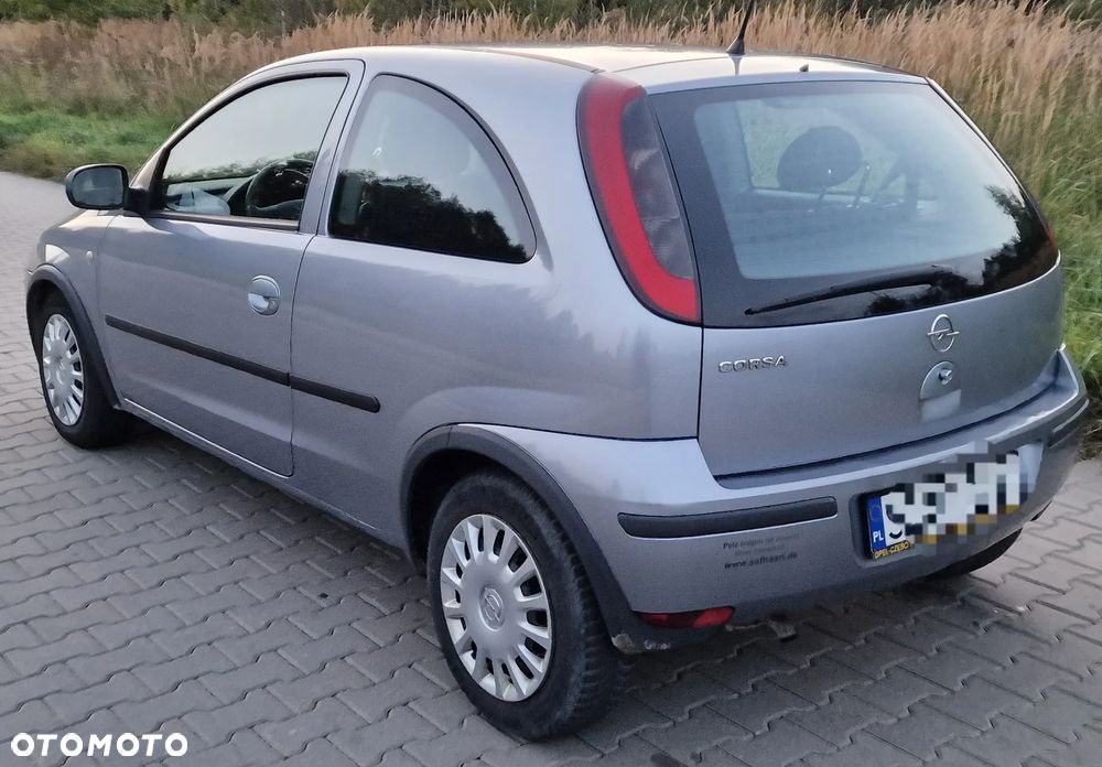 Opel Corsa 1.0 12V Cosmo - 3