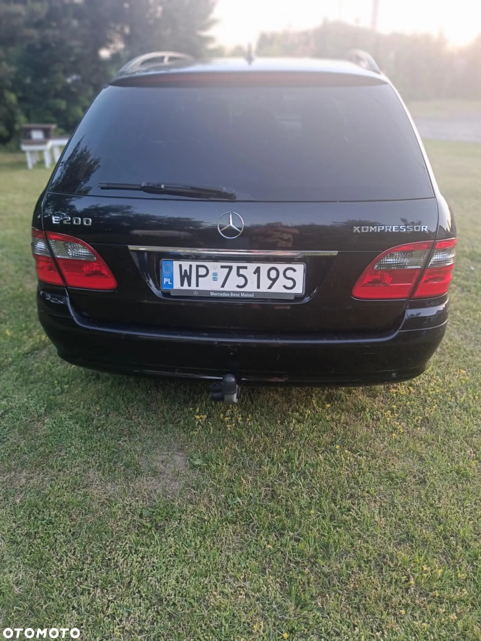 Mercedes-Benz Klasa E 200 T Kompressor Automatik Classic - 5