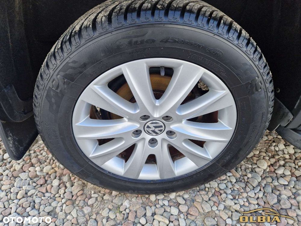 Volkswagen Tiguan - 22