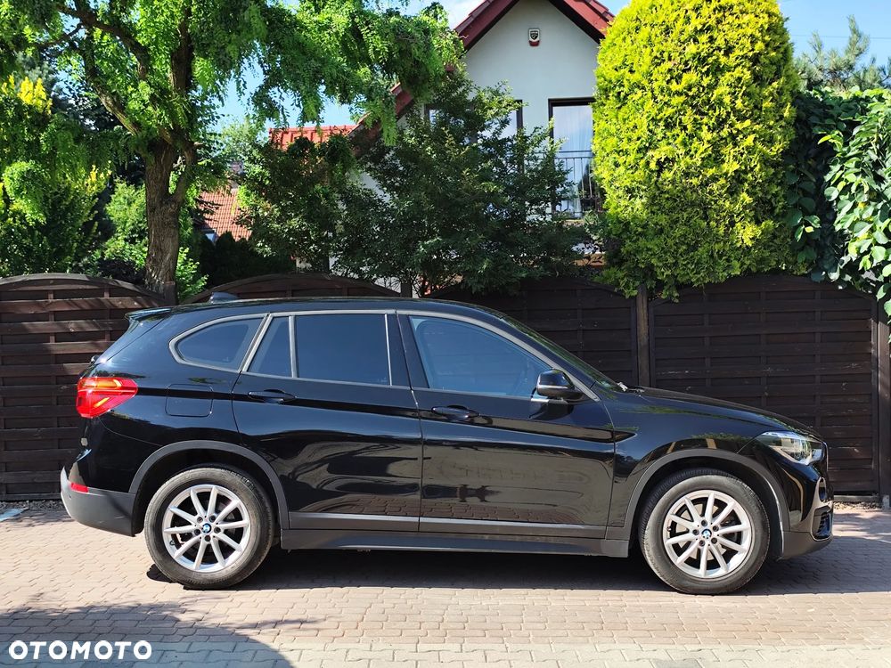 BMW X1 sDrive16d xLine - 2