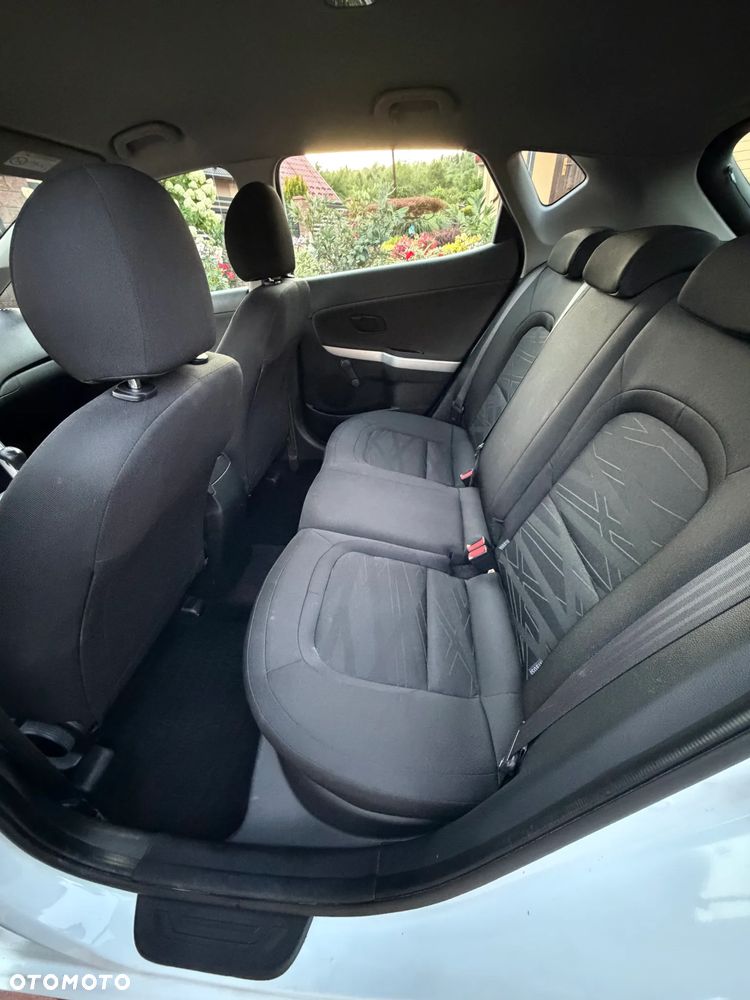 Kia Ceed 1.4 S - 13