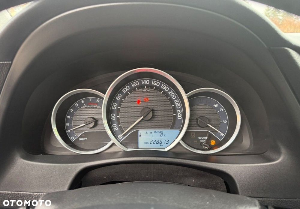 Toyota Auris - 14