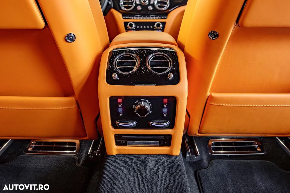 Rolls-Royce Ghost - 19