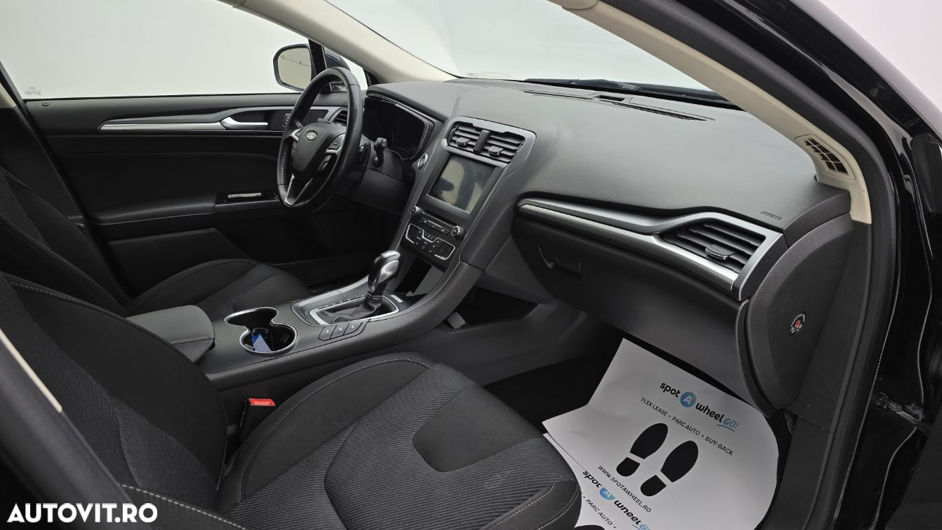Ford Mondeo 2.0 TDCi Powershift Titanium - 20