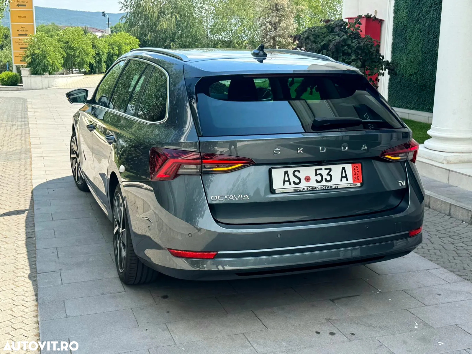 Skoda Octavia 1.4 TSI iV DSG First Edition - 6