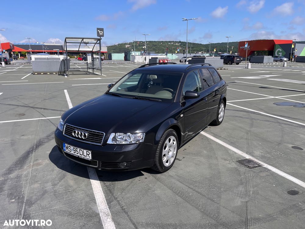 Audi A4 1.8 T Aut - 1