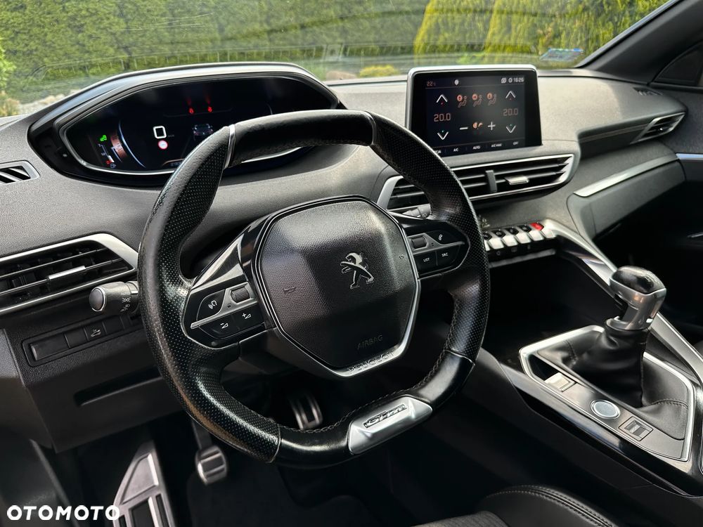 Peugeot 3008 1.6 BlueHDi Allure S&S - 24