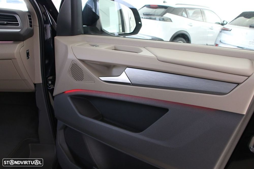 VW Multivan 1.5 TSI e-Hybrid Life DSG - 41