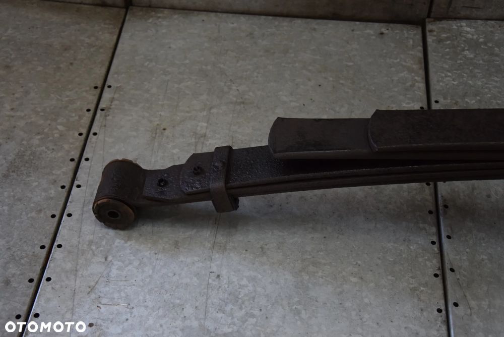 FORD RANGER RESOR LEWY PRAWY TYŁ 06- - 2