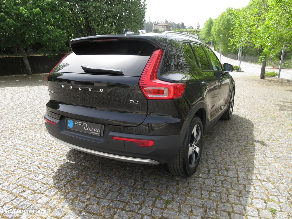 Volvo XC 40 2.0 D3 Momentum Plus Geartronic - 10