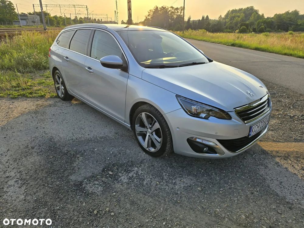 Peugeot 308 SW BlueHDi 150 EAT6 Stop & Start Allure - 3