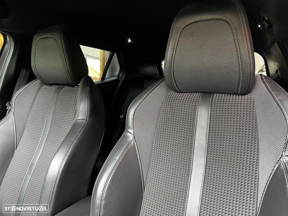 Peugeot 2008 - 9