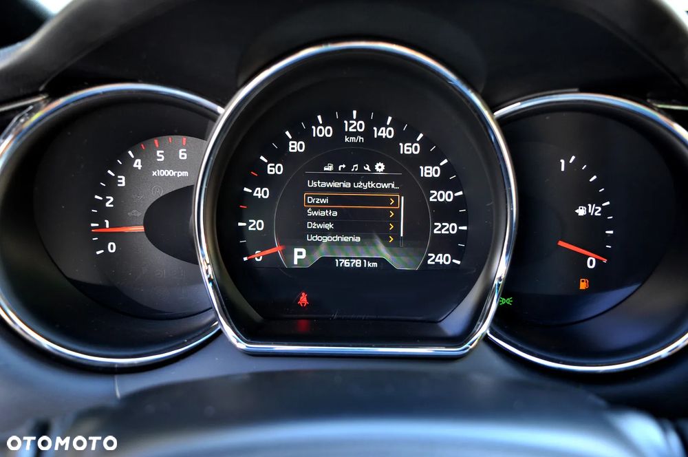 Kia Ceed 1.6 CRDi SCR GT-Line DCT - 25