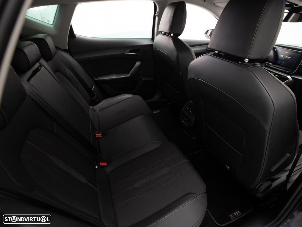 Cupra Formentor 1.4 e-Hybrid Base DSG - 11