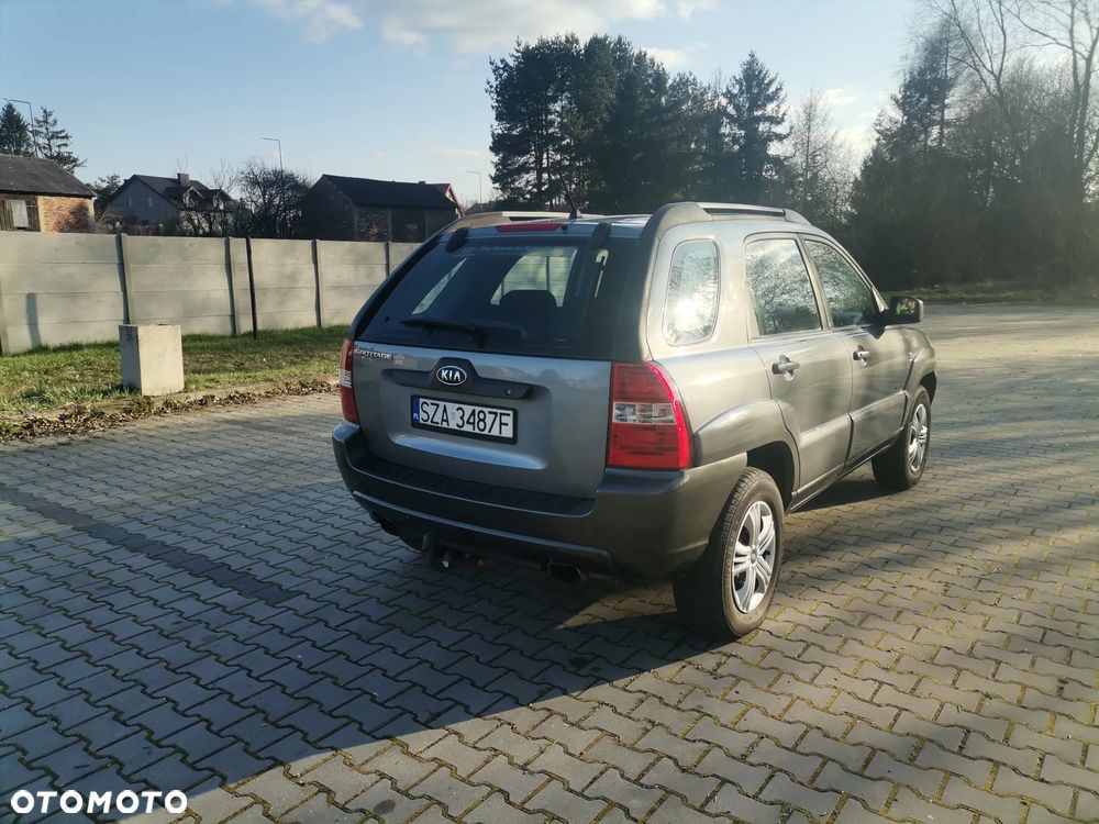 Kia Sportage 2.0 CRDi Expedition - 9