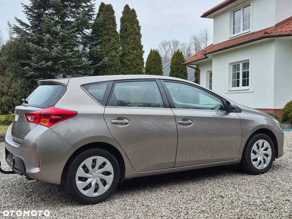 Toyota Auris 1.6 Life - 5