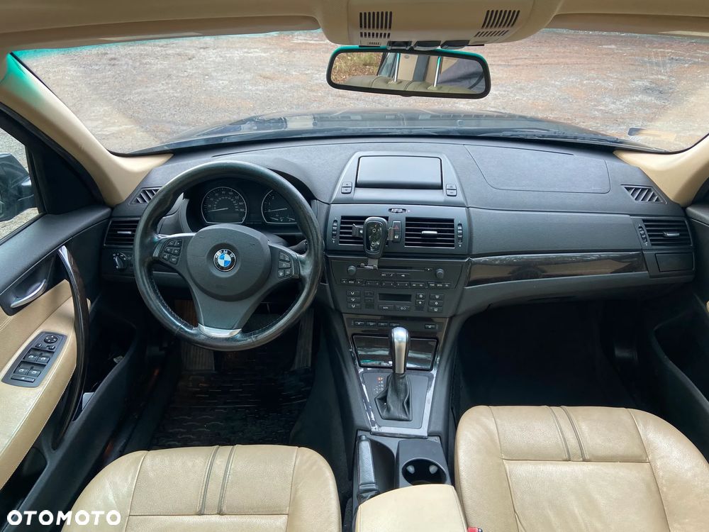 BMW X3 3.0si - 16