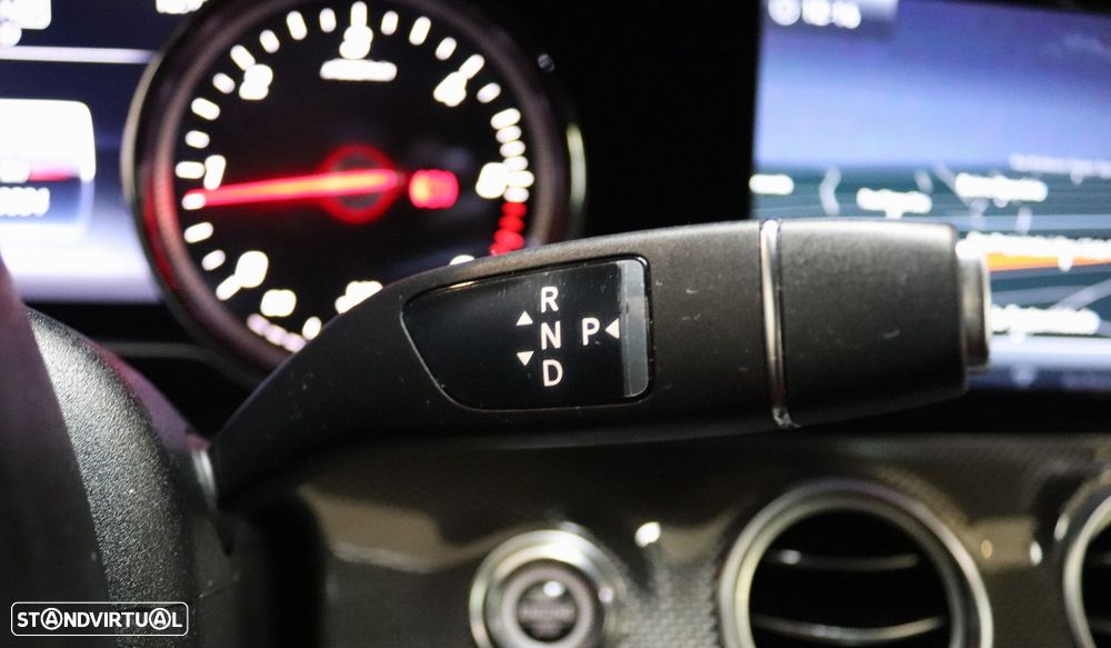 Mercedes-Benz E 220 d Exclusive - 21