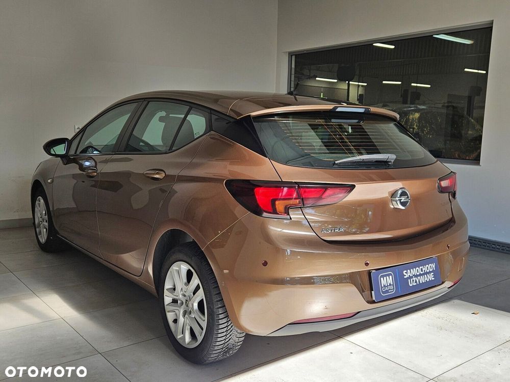 Opel Astra 1.4 Enjoy - 4