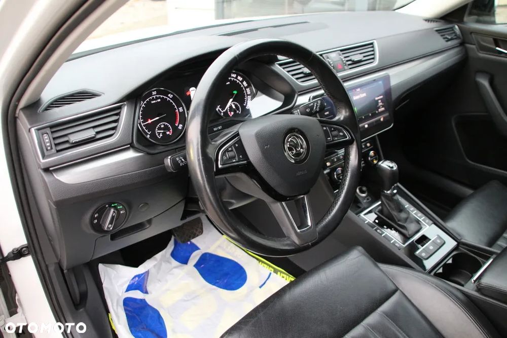 Skoda Superb 2.0 TDI 4x4 DSG Ambition - 22